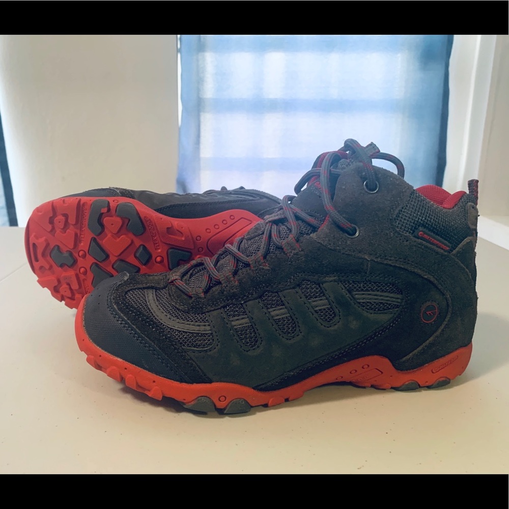 Hi-Tec boys waterproof boots